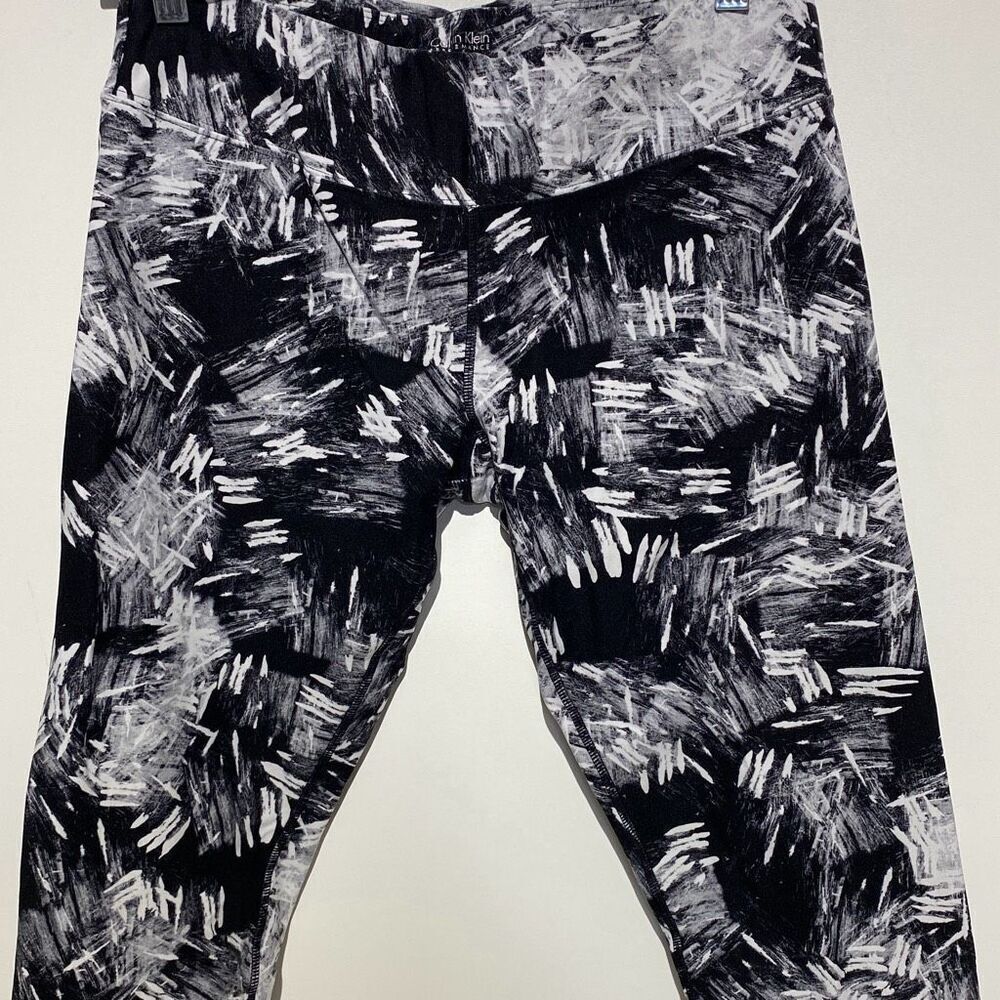 Calvin Klein Women's White Black Quick Dry Performance Leggings‎ Size Large